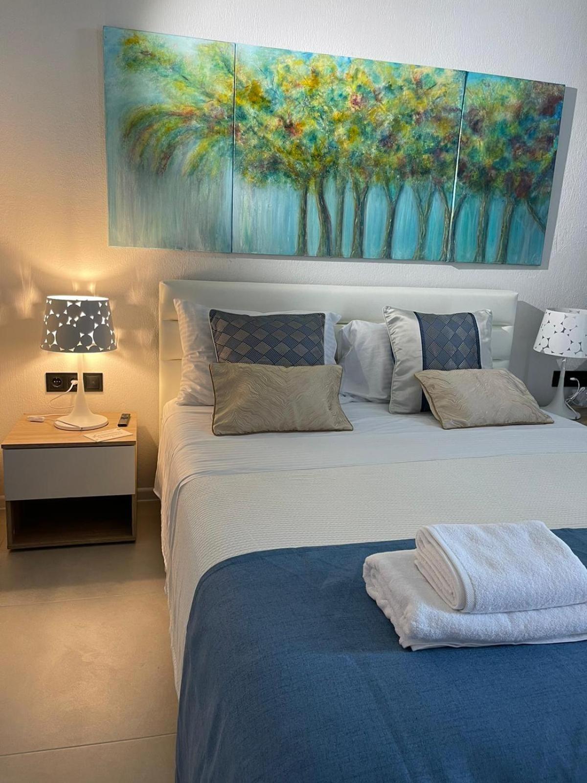 Allure Luxury Villas 3&4 Serenity Retreat Moni Evaggelistrias Εξωτερικό φωτογραφία